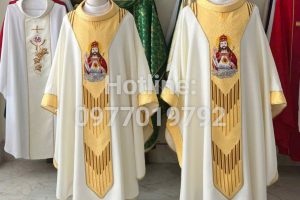 Church Vestments Worldwide-Make in Viet Nam.